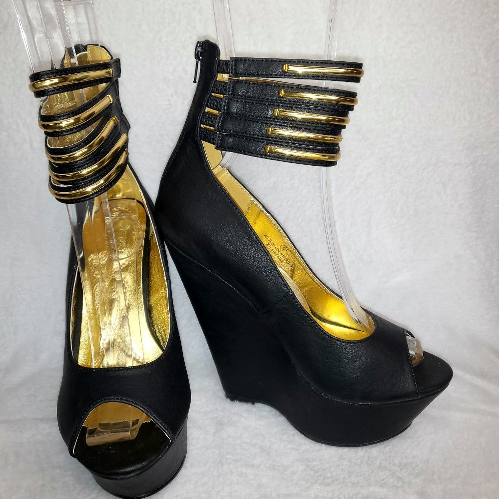 * Mona Mia Desideria Platform Ankle Cuff Peep Toe High Heel Wedge Shoe Black